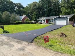 Best Custom Driveway Design  in Cloverdale, VA